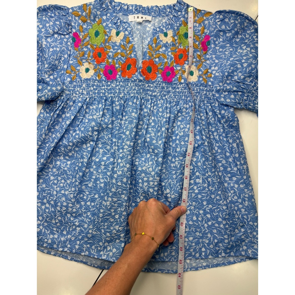 THML Blue Floral Embroidered V-Neck Blouse Puff Sleeve Top Small - Picture 7 of 9